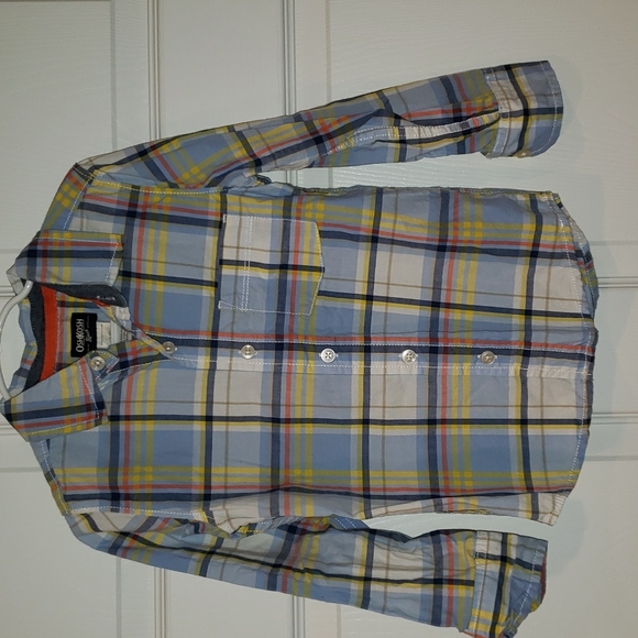 Cute 4 piece boys styled outfit set with jeans and 3 shirts - Picture 6 of 8